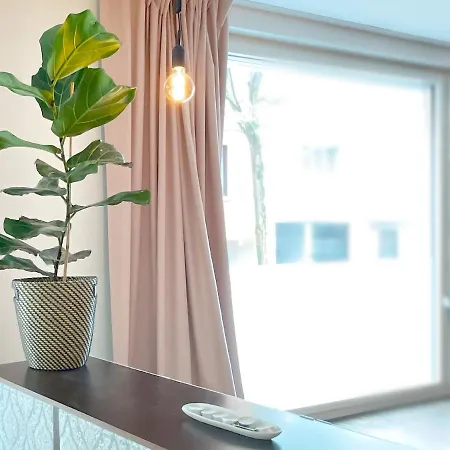 Presence: Grosszueges Loft_ Bis 6 Pers_zentral Apartment